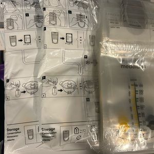 75 Medela pump bags